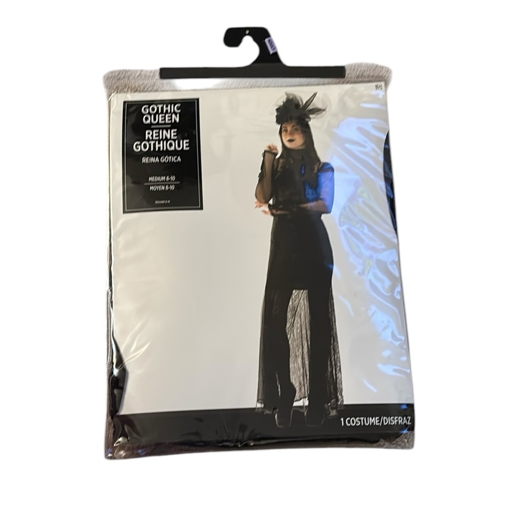 NWT Gothic Queen Costume in Black